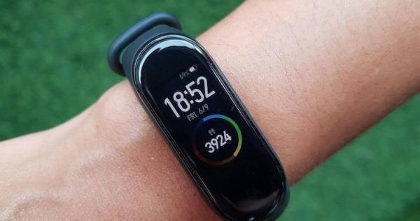 Xiaomi Mi Band 5