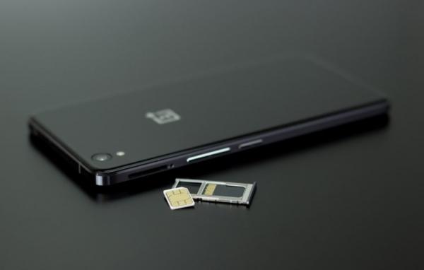 Dual SIM
