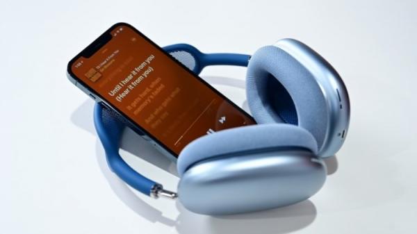 AirPods Max и iPhone
