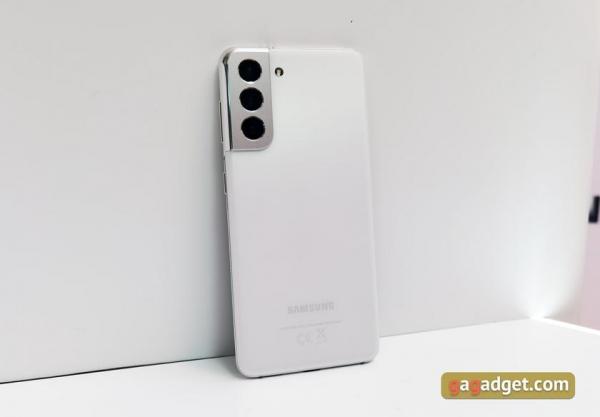 Флагманская линейка Samsung Galaxy S21 и наушники Galaxy Buds Pro своими глазами-22