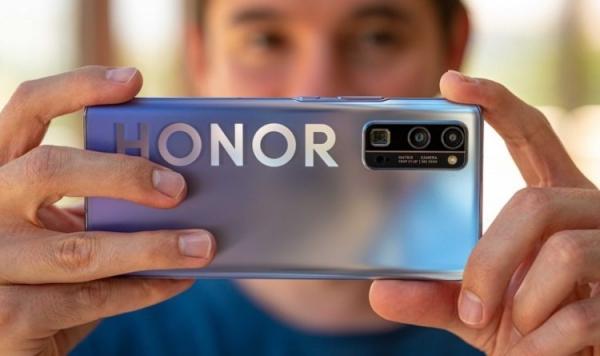 Honor V40