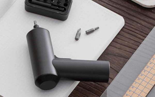 Электрическая отвертка Xiaomi. Стильно и минималистично. Электрическая отвертка Xiaomi. Стильно и минималистично. Фото.