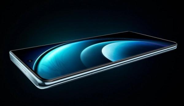 Характеристики vivo X100. У vivo X100 слегка изогнутый дисплей. Фото.