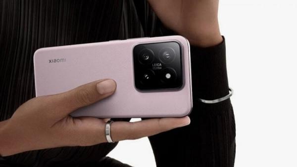 Обновление приложений. Xiaomi 14 не принимает правила игры. Источник: Onliner. Фото.