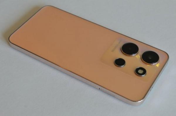 Infinix Note 30i — смартфон с хорошей камерой. Этот недорого смартфон Infinix не стыдно купить себе или близким. Фото.