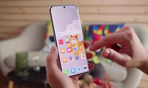 Флагманский смартфон HUAWEI P60 Pro. Свежий флагман с топовыми камерами и классным экраном. Фото: GSMArena Official. Фото.