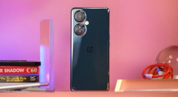 OnePlus Nord N30 — бюджетный телефон с хорошим экраном. OnePlus Nord N30. OnePlus Nord N30 — бюджетный телефон с хорошим экраном. OnePlus Nord N30. Фото.