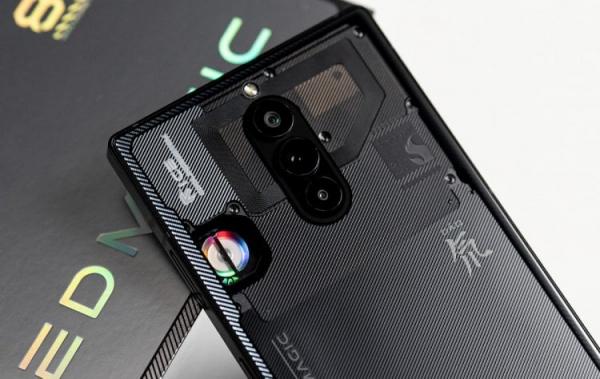 Nubia REDMAGIC 8S Pro — выгодный игровой смартфон. Nubia REDMAGIC 8S Pro. Nubia REDMAGIC 8S Pro — выгодный игровой смартфон. Nubia REDMAGIC 8S Pro. Фото.
