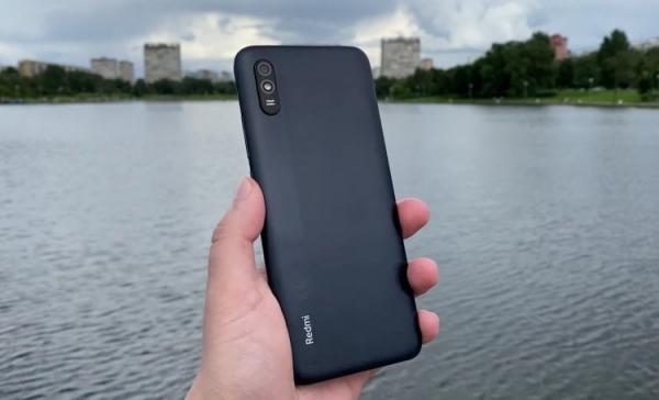 Дешевый смартфон Redmi 9A. Самый тормозной смартфон Xiaomi. Фото: ТехноИМХО. Фото.