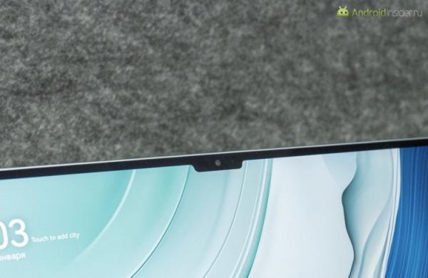 Как снимает HUAWEI MatePad 13.2. Фронталка находится в вырезе экрана. Фото.