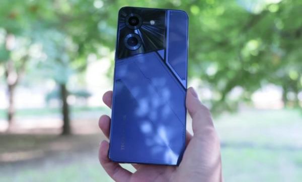 Хороший процессор Helio G99. TECNO Pova 5 отлично подойдет для игр, если вы не готовы платить больше 15 тысяч. Фото: Андронет. Фото.