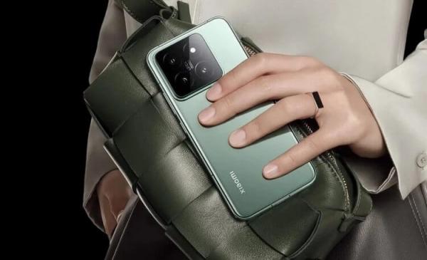 Какие смартфоны получат HyperOS. Xiaomi 14 — первый смартфон на HyperOS. Фото.