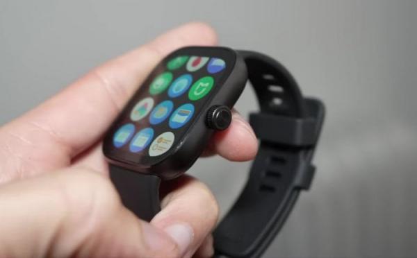 Чем интересны часы Redmi Watch 4. Колесико позволяет перемещаться между пунктами меню. Фото: eSavants. Фото.