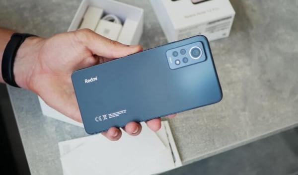 Смартфон Redmi Note 12 Pro — копия Redmi Note 10 Pro. Перевыпуск старого смартфона — не есть хорошо. Фото: i-shoppers обзоры. Фото.