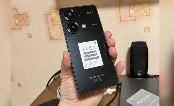 Красивый недорогой смартфон. Дизайн POCO получился по большей степени удачным. Фото.