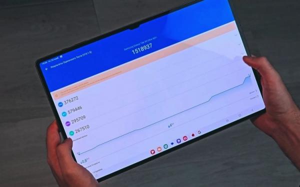 Какие процессоры у планшетов. Производительность Galaxy Tab S9 Ultra за 130 тысяч рублей, сопоставима с возможностями смартфона POCO X6 Pro за 30 тысяч. Фото: 1Galaxy_ru. Какие процессоры у планшетов. Производительность Galaxy Tab S9 Ultra за 130 тысяч рублей, сопоставима с возможностями смартфона POCO X6 Pro за 30 тысяч. Фото: 1Galaxy_ru. Фото.