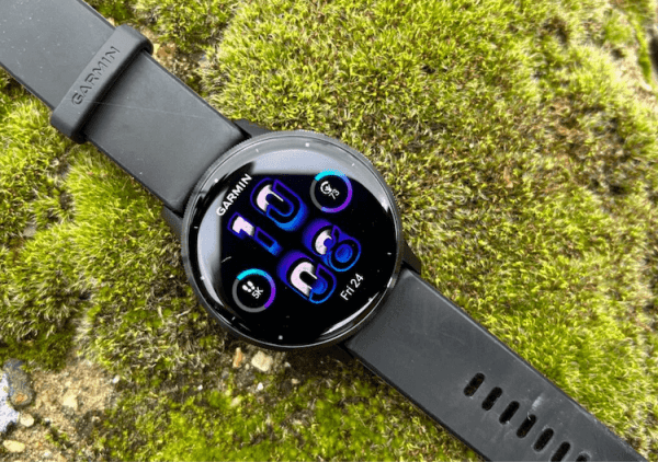Garmin Venu 3 — стильный фитнес-трекер. Garmin Venu 3. Изображение: Trusted Reviews. Фото.