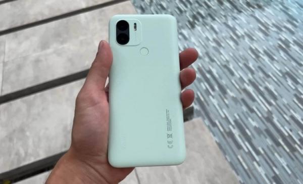Чем Redmi A3 отличается от Redmi A2+. Принципиально Redmi A3 отличается от прошлогоднего Redmi A2+ только дизайном. Фото.