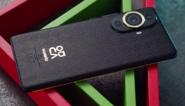 Можно ли перепродать смартфон HUAWEI. Несмотря на отсутствие Google-сервисов, смартфоны HUAWEI не сильно теряют в цене. Фото: GSMArena Official. Фото.