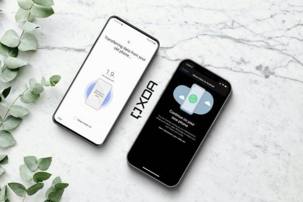 Перенос файлов с телефона на телефон. Кто-то предпочтет беспроводной способ передачи данных. Изображение: xda-developers.com. Фото.
