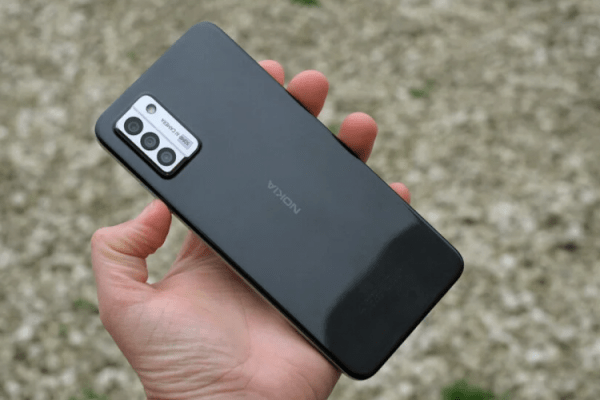 Новинки Nokia. Возможно, Nokia покажет нам пару новых бюджетных смартфонов. Фото.