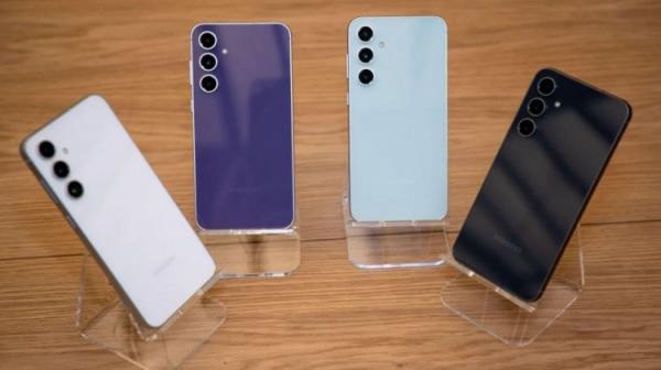 Android 15 для Самсунг. Samsung обновит не только Galaxy S23 FE, но и S21 FE. Android 15 для Самсунг. Samsung обновит не только Galaxy S23 FE, но и S21 FE. Фото.
