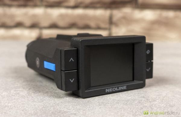 Обзор гибридного радар-детектора Neoline DEEPSCAN Wi-Fi. Все кнопки интуитивно понятны и просты в использовании. А главное, они большие и их удобно нажимать даже на ходу. Фото.