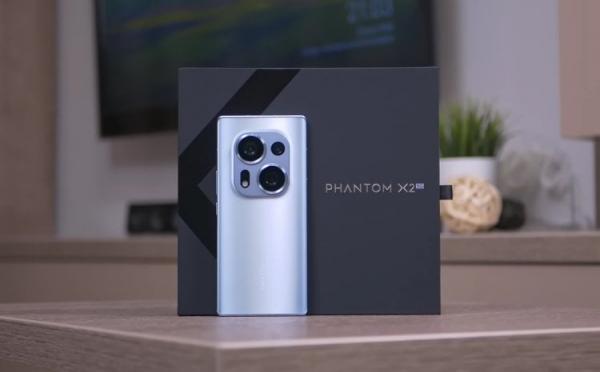 TECNO Phantom X2 — флагман за 30 тысяч. TECNO Phantom X2 и его царская коробка. Фото: SMART ОБЗОР. Фото.