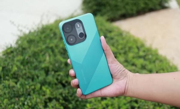 Какой недорогой телефон купить. realme Note 50 мощнее своих конкурентов. Фото.