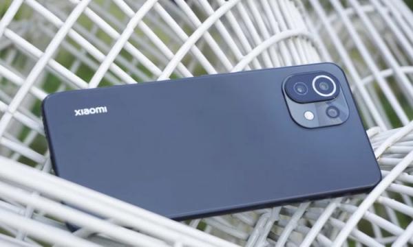 Какие Xiaomi перестанут обновляться после 2024 года. Поддержка Xiaomi 11 Lite тоже прекращается. Фото: gizmochina. Какие Xiaomi перестанут обновляться после 2024 года. Поддержка Xiaomi 11 Lite тоже прекращается. Фото: gizmochina. Фото.