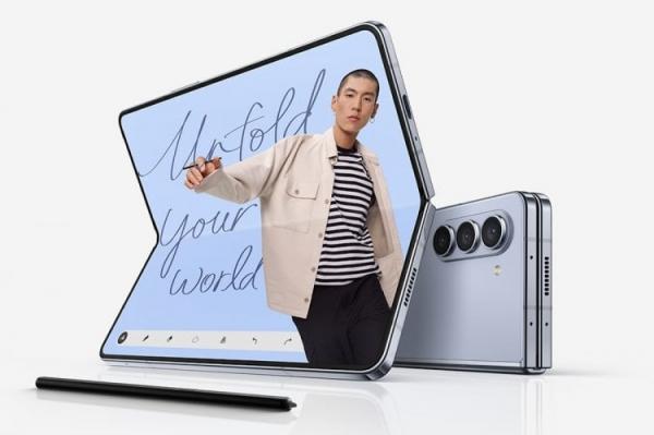 Самый дорогой смартфон Samsung. Не исключено, что одной из особенностей новинки станет поддержка встроенного стилуса, который будет умещаться в корпусе. Изображение: Samsung. Фото.