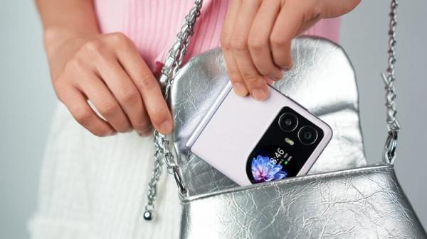 Стоит ли покупать Blackview HERO 10. Для вашего удобства HERO 10 оснастили еще и внешним дисплеем. Фото.