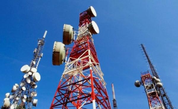 Что потребляет больше энергии: Wi-Fi или 4G. Старайтесь не пользоваться мобильным интернетом, если хотите сэкономить заряд. Фото.