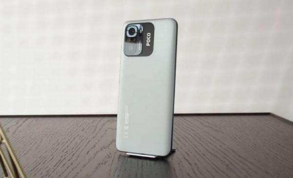 POCO M5s — лучший смартфон до 10000 рублей. Тот случай, когда старый смартфон лучше новых двух! Фото: GSMArena Official. Фото.