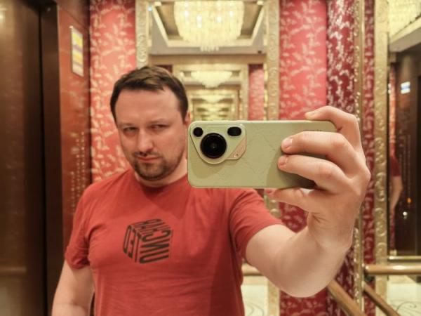 Китайский телефон с самой хорошей камерой. Обзор HUAWEI Pura 70 Ultra. Как снимает HUAWEI Pura 70 Ultra. Фото.