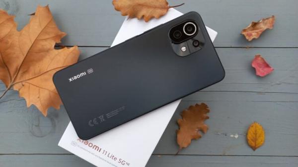 Корпус смартфона Redmi. Xiaomi всегда получают корпус из суперского материала. Корпус смартфона Redmi. Xiaomi всегда получают корпус из суперского материала. Фото.