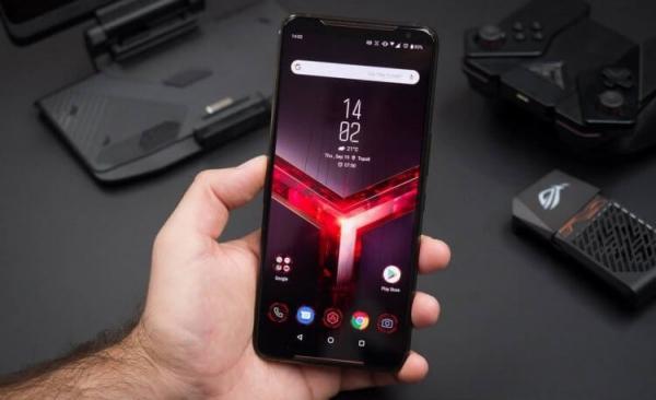 Зачем нужны мощные смартфоны. Мощный процессор нужен смартфону не только для игр. Фото.
