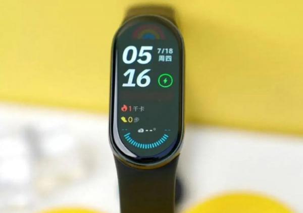 Фитнес-браслет Xiaomi с мощным аккумулятором. Mi Band 9 держит заряд почти месяц! Фото: AliExpress. Фото.
