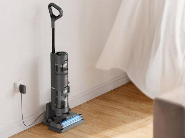 Моющий пылесос Dreame H12 Core. Dreame H12 Core моет пол и самого себя. Моющий пылесос Dreame H12 Core. Dreame H12 Core моет пол и самого себя. Фото.