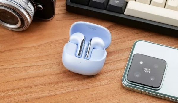 Xiaomi Buds 5 — лучшие наушники-вкладыши. Флагманские наушники с кодеком aptX Lossless. Фото.
