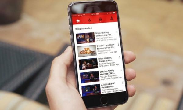 Можно ли смотреть Ютуб в России. Через мобильный интернет YouTube продолжает работать. Фото.