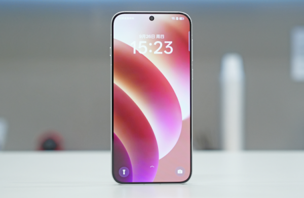 Что известно об Oppo Find X8. Сам по себе Find X8 выглядит хорошо. Изображение: IXBT.com. Фото.