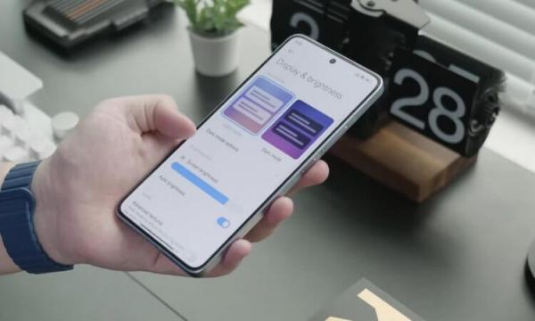 Главное отличие Xiaomi 14T и Xiaomi 14T Pro. У экрана новинок будут тонкие рамки и высокая частота обновления матрицы. Фото: gizmochina. Фото.