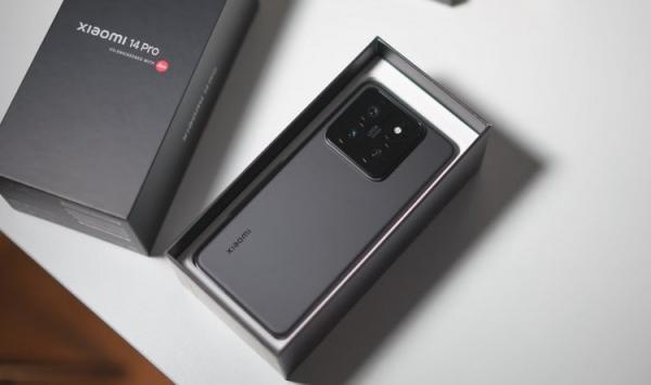 Глобальные версии смартфонов Xiaomi. Xiaomi 14 Pro так и не появился на глобальном рынке. Фото: Lim Reviews. Фото.
