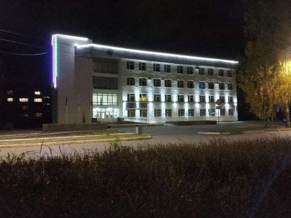 Недорогой смартфон с хорошей камерой. Если есть хотя бы немного света, вы получите неплохое фото. Недорогой смартфон с хорошей камерой. Если есть хотя бы немного света, вы получите неплохое фото. Фото.
