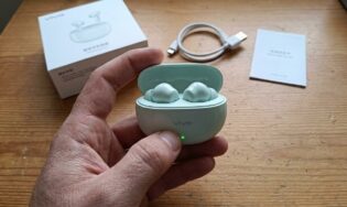 Новые vivo Buds и комплект поставки