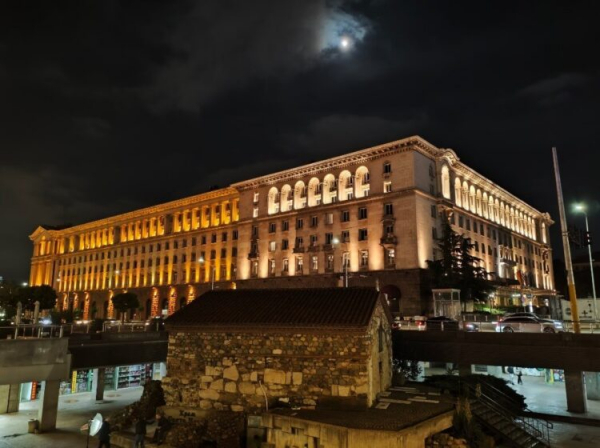 Снимок на POCO F6. Фото: GSMArena